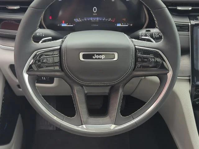 2023 Jeep Grand Cherokee Overland 4x4