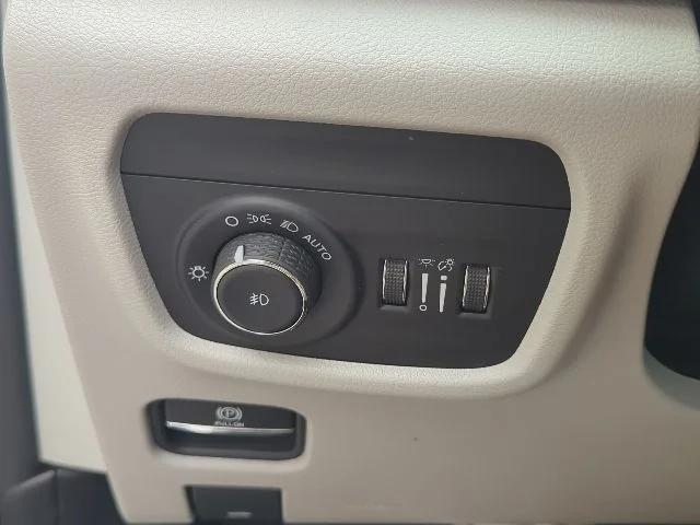 2023 Jeep Grand Cherokee Overland 4x4