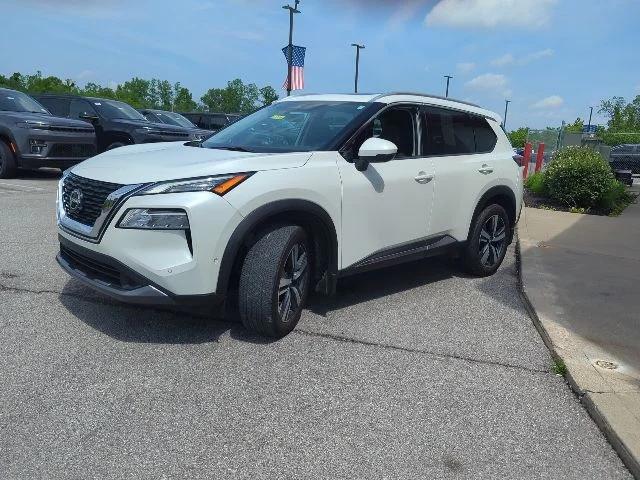 2023 Nissan Rogue SL Intelligent AWD