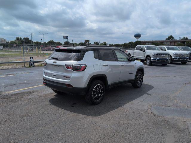2025 Jeep Compass Trailhawk 4x4