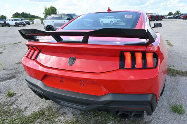 2024 Ford Mustang Dark Horse Fastback