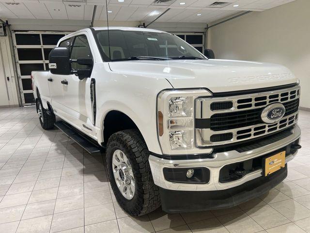 2024 Ford F-350 XLT