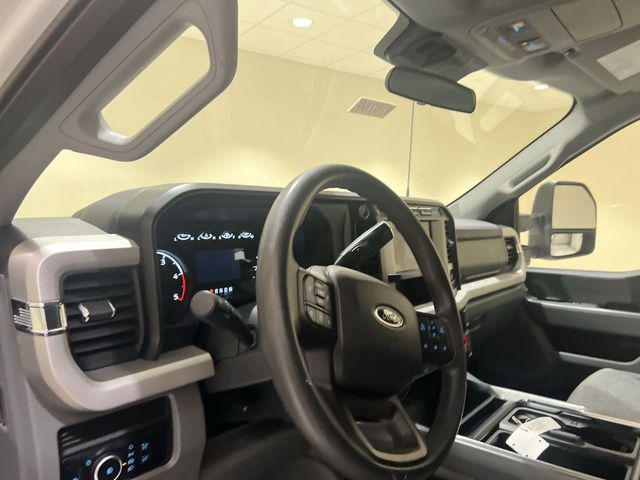 2024 Ford F-350 XLT