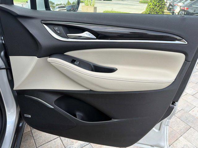 2021 Buick Enclave FWD Essence