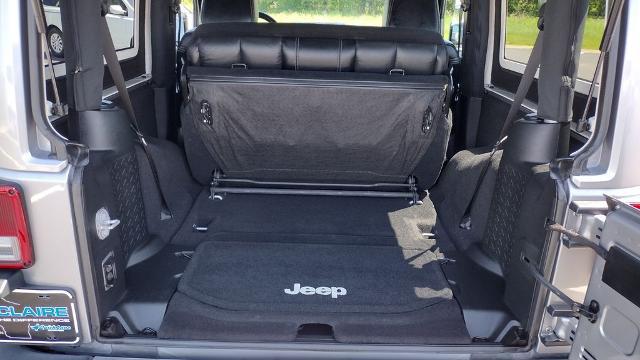 2017 Jeep Wrangler Sahara 4x4