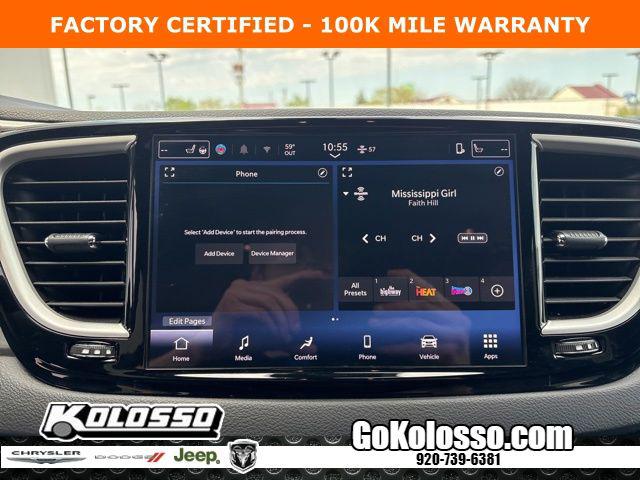 2025 Chrysler Pacifica Select