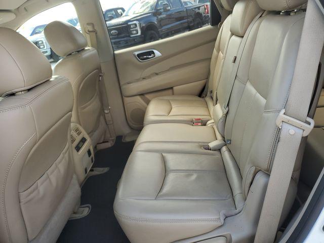 2015 Nissan Pathfinder SL