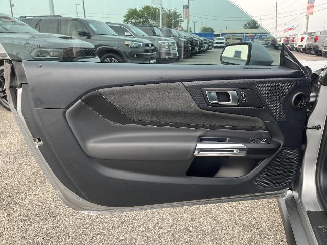 2024 Ford Mustang EcoBoost Fastback