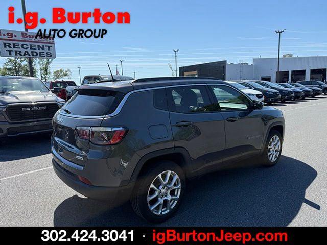 2023 Jeep Compass Latitude Lux FWD 2023 Jeep Compass Latitude Lux FWD