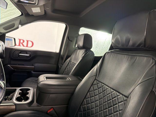 2022 Chevrolet Silverado 1500 4WD Crew Cab Short Bed RST