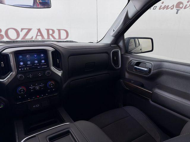 2022 Chevrolet Silverado 1500 4WD Crew Cab Short Bed RST