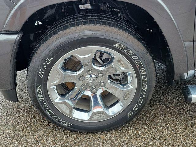 2025 Ram 1500 Big Horn Crew Cab 4x4 64 Box
