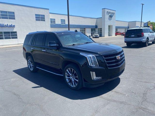 2020 Cadillac Escalade 4WD Luxury