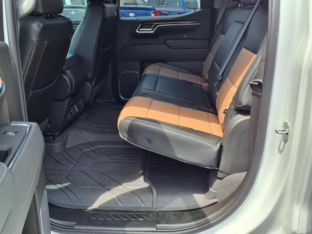 2023 Chevrolet Silverado 1500 4WD Crew Cab Short Bed RST