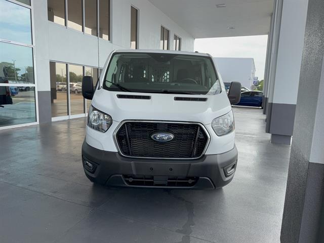 2025 Ford Transit Cargo Van Unknown