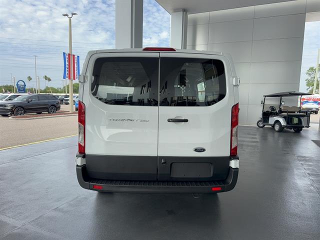 2025 Ford Transit Cargo Van Unknown