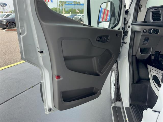 2025 Ford Transit Cargo Van Unknown