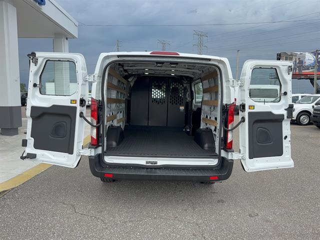 2025 Ford Transit Cargo Van Unknown