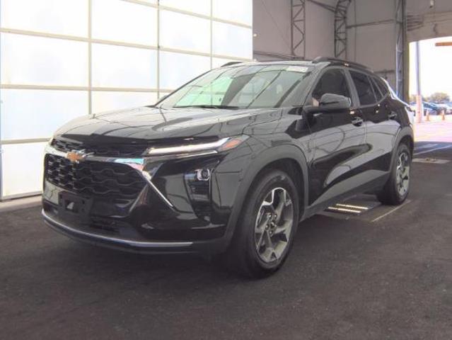 2025 Chevrolet Trax FWD LT