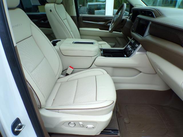 2023 GMC Yukon 4WD Denali
