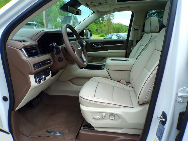 2023 GMC Yukon 4WD Denali