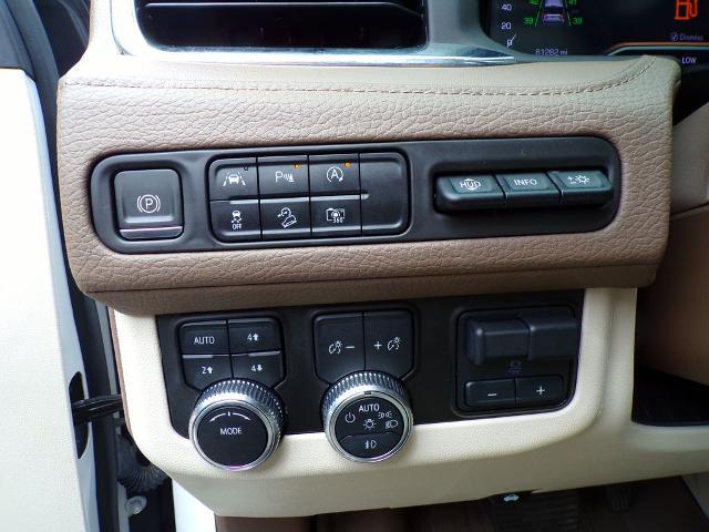 2023 GMC Yukon 4WD Denali