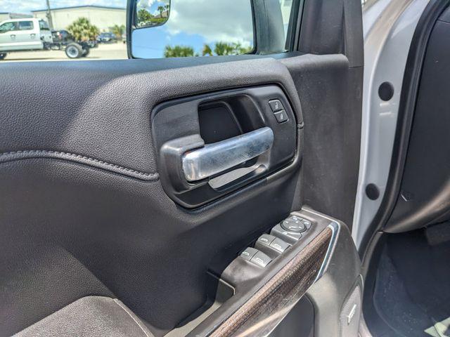 2021 Chevrolet Silverado 1500 2WD Crew Cab Short Bed RST