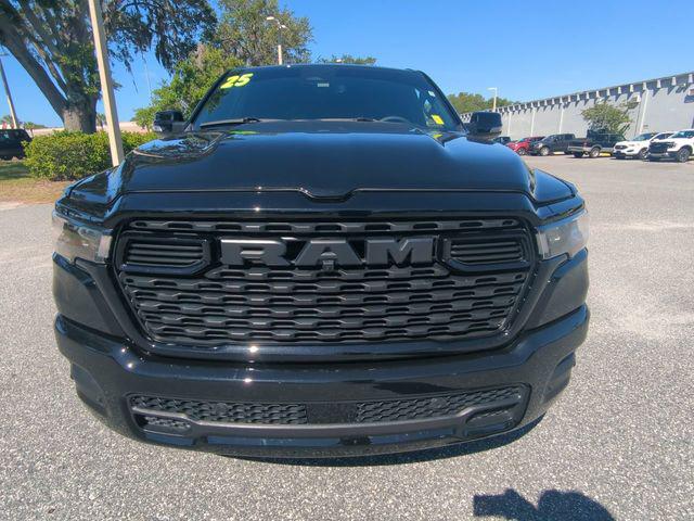 2025 Ram 1500 Big Horn Crew Cab 4x4 5'7" Box