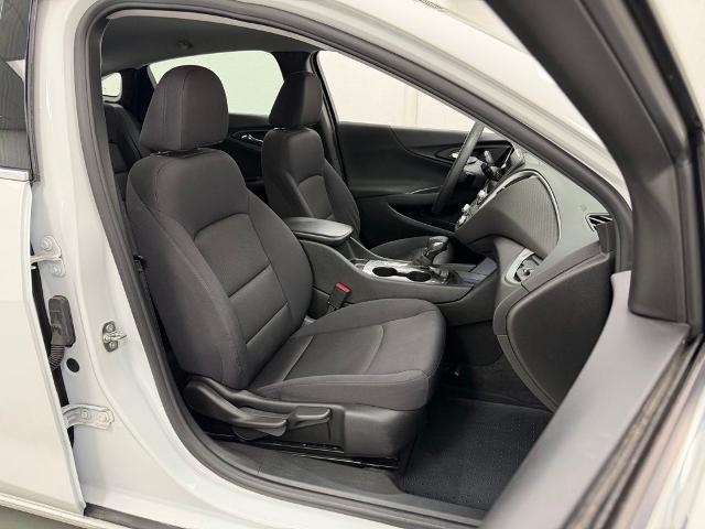 2022 Chevrolet Malibu FWD LS