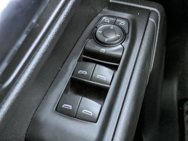 2024 Chevrolet Silverado 1500 2WD Crew Cab Short Bed Custom
