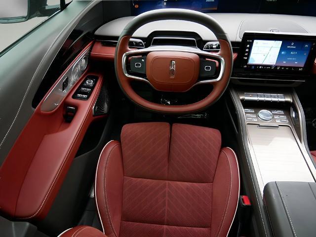 2025 Lincoln Nautilus Black Label