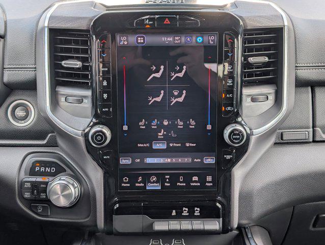2025 Ram 1500 Laramie Crew Cab 4x4 5'7" Box