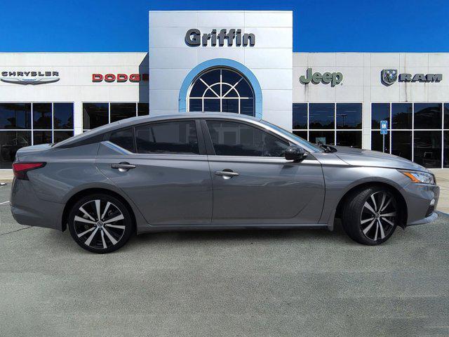 2022 Nissan Altima SR FWD
