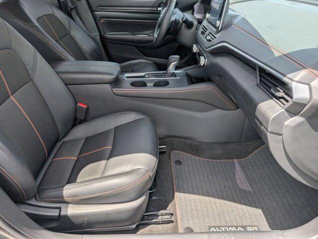 2022 Nissan Altima SR FWD