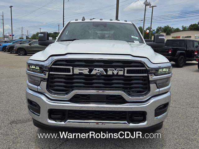 2026 RAM Ram 3500 Chassis Cab RAM 3500 BIG HORN CREW CAB CHASSIS 4X4 60 CA