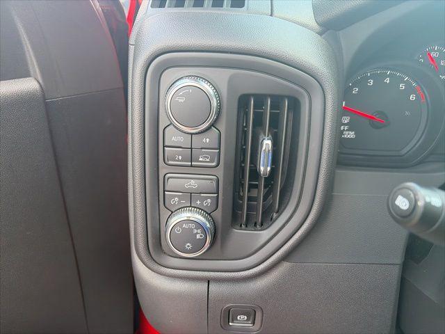 2024 GMC Sierra 1500 4WD Crew Cab Short Box Pro