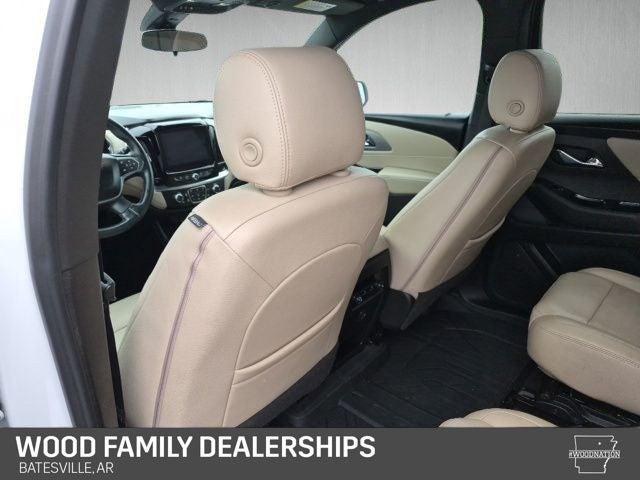 2023 Chevrolet Traverse FWD LT Cloth