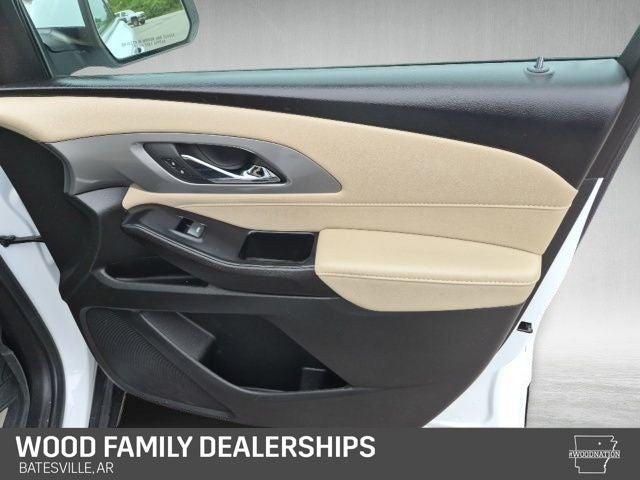 2023 Chevrolet Traverse FWD LT Cloth
