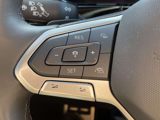 2024 Volkswagen Atlas 2.0T Peak Edition SEL