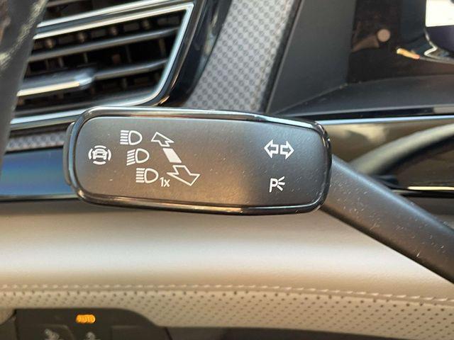 2024 Volkswagen Atlas 2.0T Peak Edition SEL