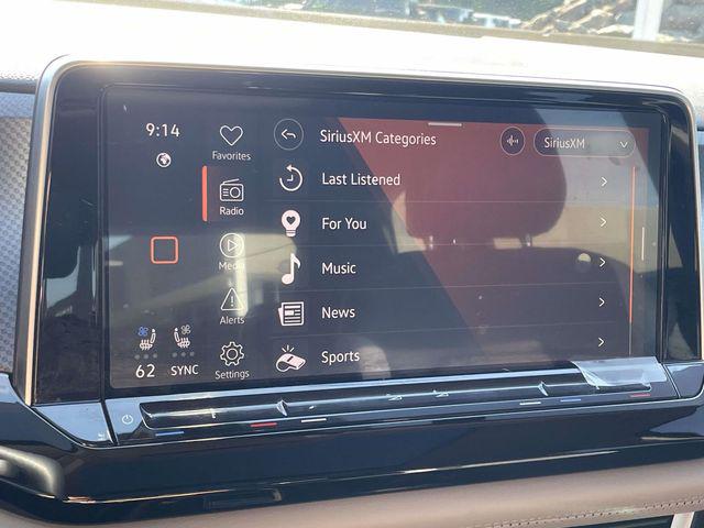 2024 Volkswagen Atlas 2.0T Peak Edition SEL
