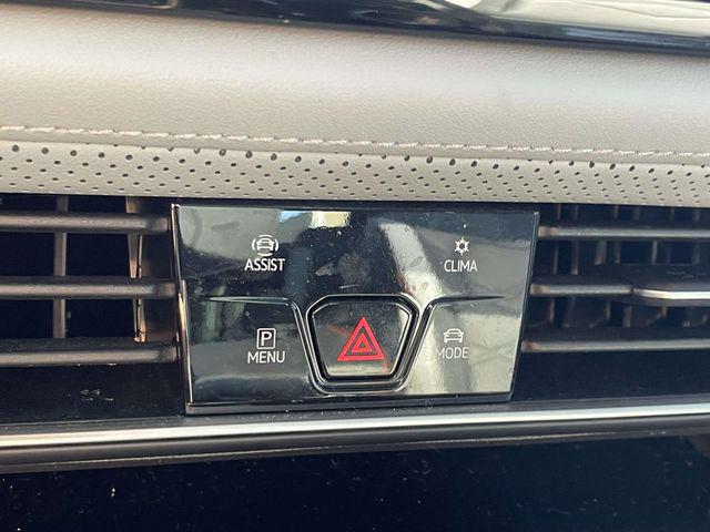 2024 Volkswagen Atlas 2.0T Peak Edition SEL