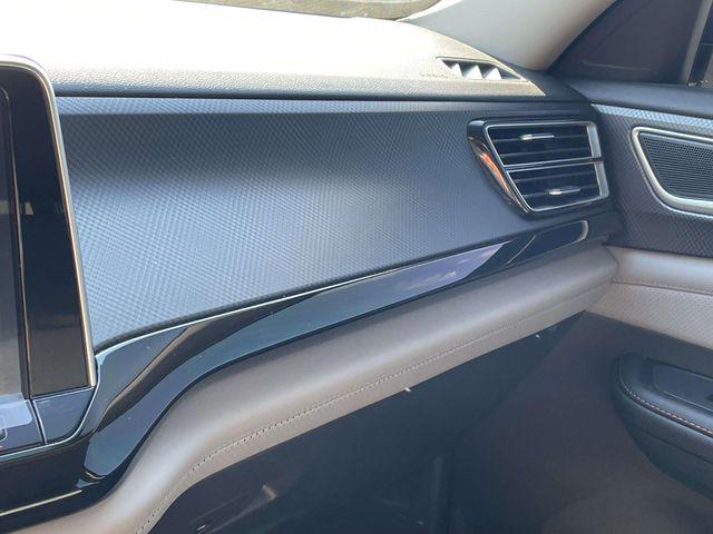 2024 Volkswagen Atlas 2.0T Peak Edition SEL