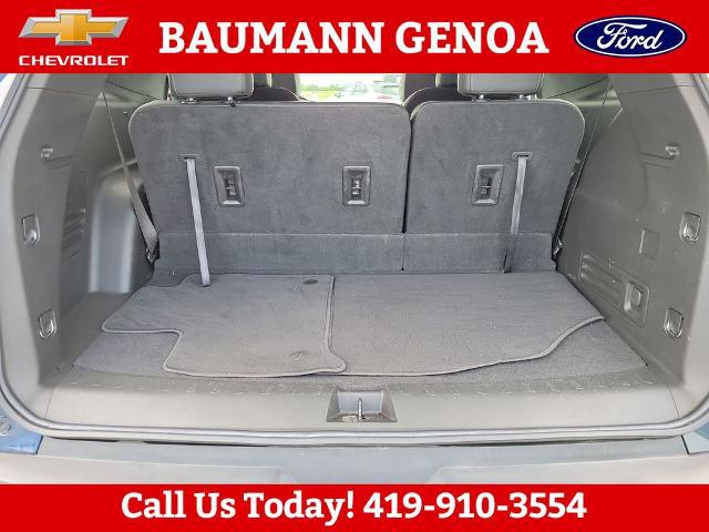 2023 Chevrolet Traverse FWD LT Leather