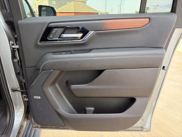 2025 GMC Yukon XL 4WD Denali