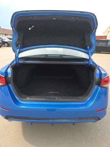 2021 Nissan Sentra SV Xtronic CVT