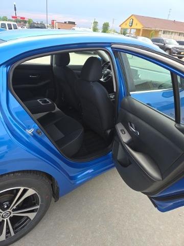 2021 Nissan Sentra SV Xtronic CVT