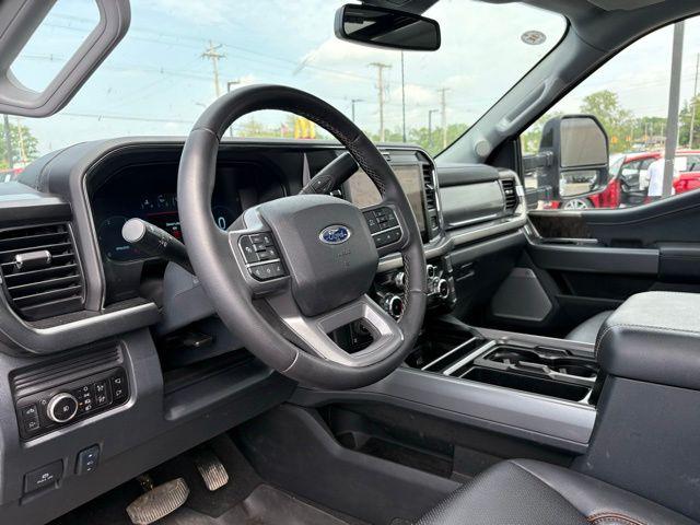 2026 Ford F-350 Lariat Super Duty