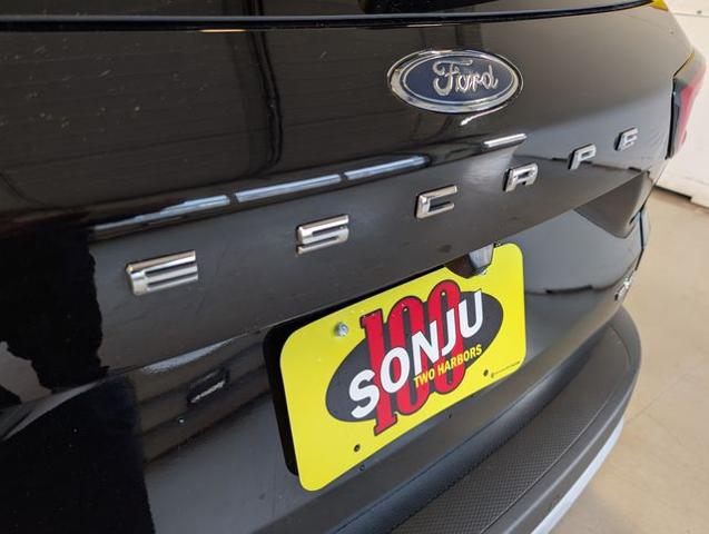 2024 Ford Escape Platinum