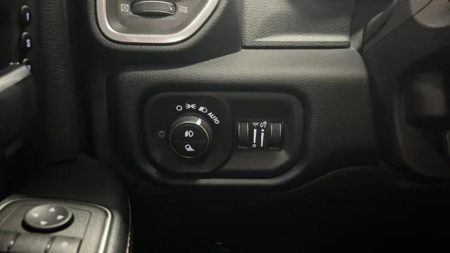 2022 Ram 2500 Laramie Mega Cab 4x4 6'4" Box